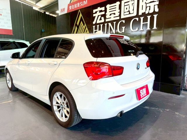 2016年 BMW 118i F20 1.6  第3張相片