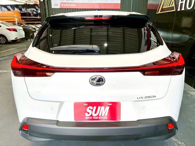 2023年 LEXUS UX250H 2.0 豪華版  第4張相片