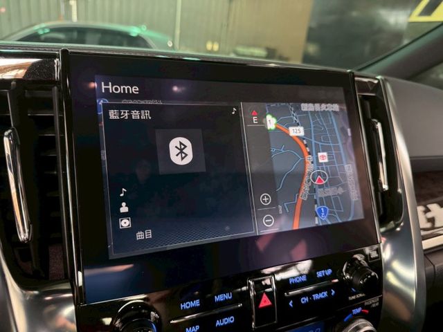 2023年 TOYOTA ALPHARD 2.5 油電 極低里程  第15張相片