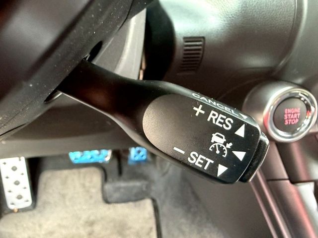 Subaru  BRZ 2.4  第17張相片