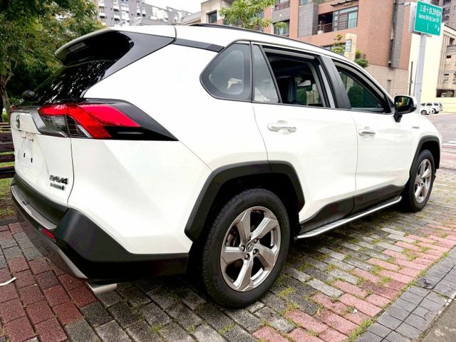 2019 RAV4 HYBRID 4WD  第2張相片