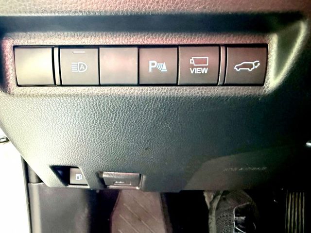 2019 RAV4 HYBRID 4WD  第13張相片