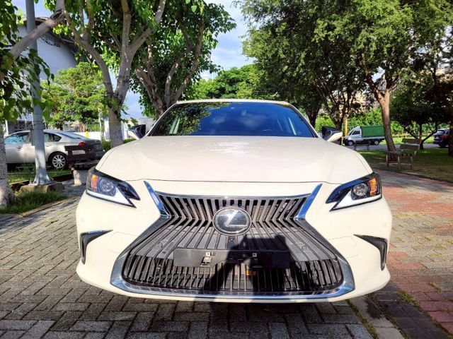 LEXUS ES200 豪華  第1張相片