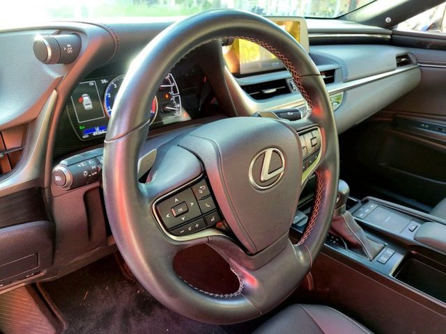LEXUS ES200 豪華  第6張相片