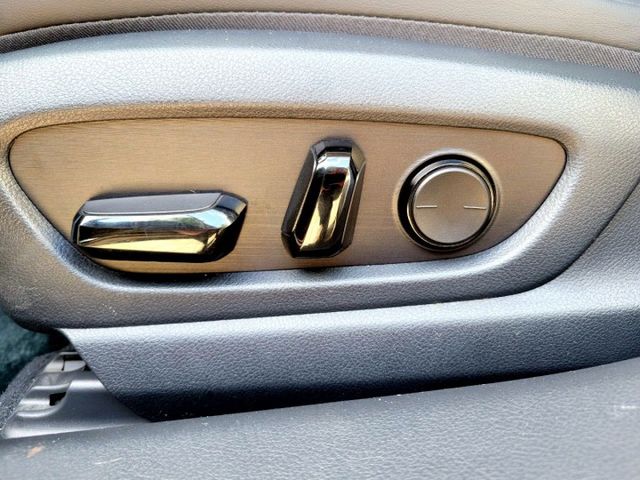 LEXUS ES200 豪華  第13張相片