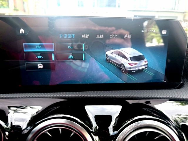 CLA200 SB 旅行車  第11張相片