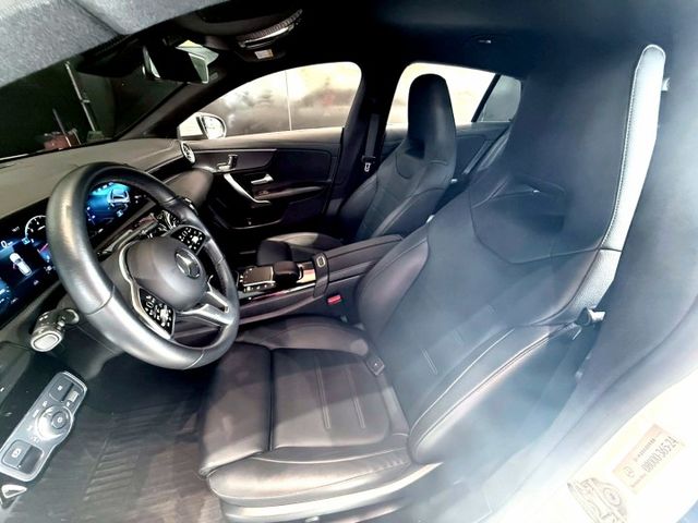 CLA200 SB 旅行車  第13張相片