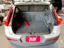 2020 XC40 B5✅北歐豪華休旅，外型年輕俐落✅2.0渦輪＋輕油電系統，動力強勁順暢✅高質感內裝＋完整安全科技  第4張縮圖