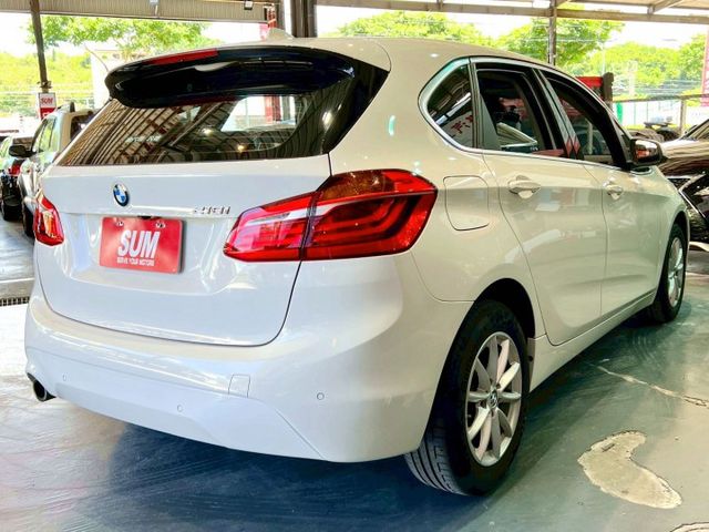 2018 218i Active Tourer✅都會 MPV，外型時尚✅1.5渦輪引擎，省油順暢✅寬敞空間＋德系質感內裝  第4張相片