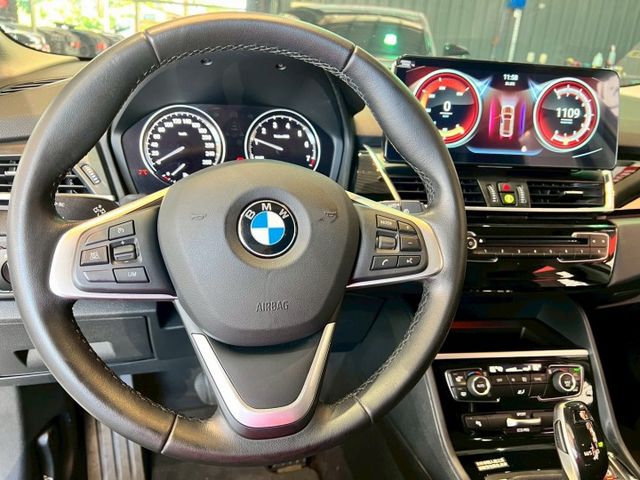 2018 218i Active Tourer✅都會 MPV，外型時尚✅1.5渦輪引擎，省油順暢✅寬敞空間＋德系質感內裝  第7張相片