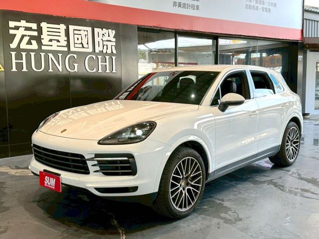 2020 Cayenne 3.0 ✅豪華性能休旅，外型霸氣✅V6 渦輪引擎，動力強勁順暢✅精緻內裝＋頂級駕馭科技  第1張相片