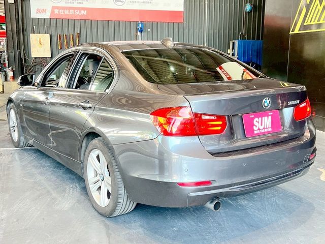 2012 BMW 320i Sport✅德系運動房車，外型俐落有型✅後驅設定，操控靈活穩定  第2張相片