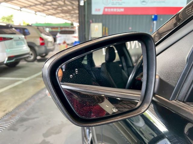 2022 Kuga AWD ST-Line X✅運動化外觀，霸氣十足✅渦輪引擎＋四輪驅動✅ 豪華運運動套件＋完整安全科技  第18張相片