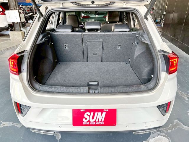 2022 T-Roc 330 R-Line Performance✅2.0動力強勁✅R-Line運動套件✅車況佳  第3張相片