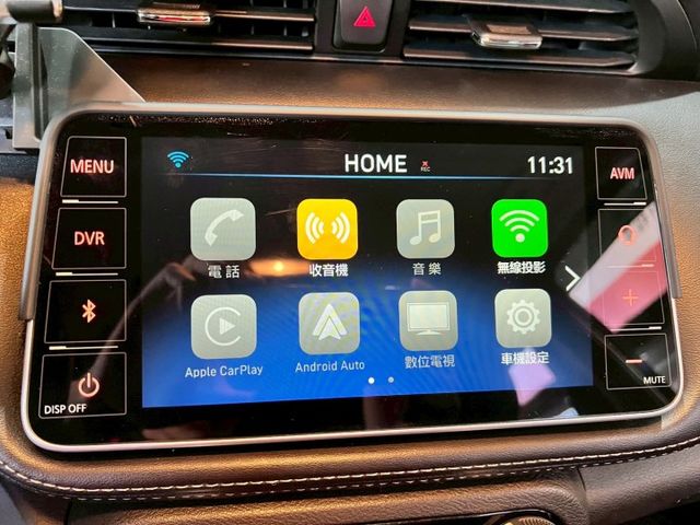 2019 KICKS 智行旗艦版✅跨界休旅，外型年輕有型✅省油耐用，日常代步輕鬆 ✅智行旗艦版配備豐富，安全更升級  第13張相片