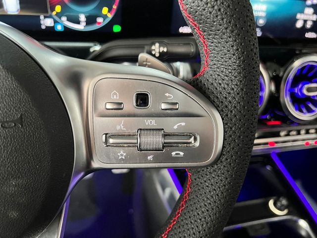 2020 M-BENZ GLB200 ✅豪華都會休旅，外型方正實用 ✅渦輪引擎，動力順暢省油✅奔馳質感內裝＋完整安全配備  第10張相片