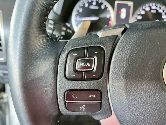 2019 NX200 菁英Plus版✅豪華休旅房車，質感時尚✅引擎順暢安靜、乘坐舒適✅菁英Plus配備齊全，安全又便利  第9張相片