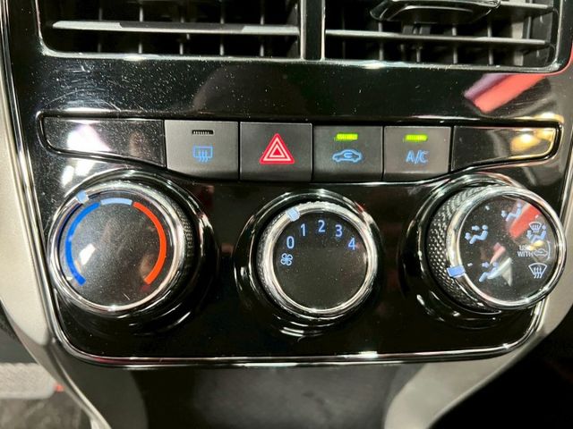 2018 TOYOTA Yaris S版 ✅ 小巧掀背好開好停 ✅ 省油耐用、保養簡單 ✅ S 配備實用，通勤代步首選  第13張相片