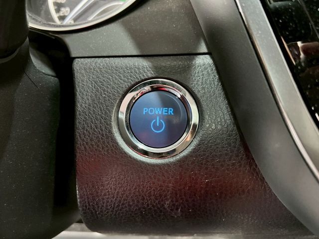 2022 Toyota Camry 2.5 Hybrid旗艦  第11張相片