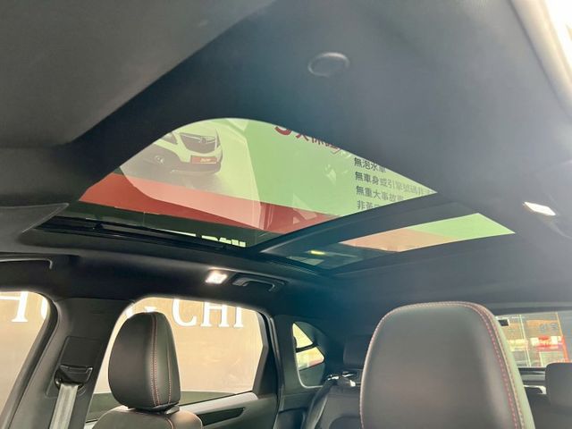 2022 Ford Kuga EcoBoost 250 AWD ST-Line  第19張相片
