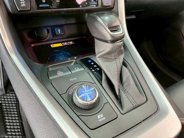 2023 Toyota RAV4 2.5 Hybrid旗艦4WD  第12張相片