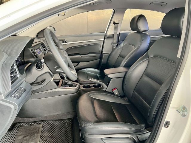 2022 Hyundai Elantra 經典型  第5張相片