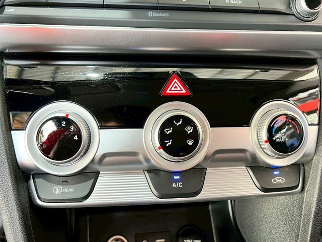 2022 Hyundai Elantra 經典型  第11張相片