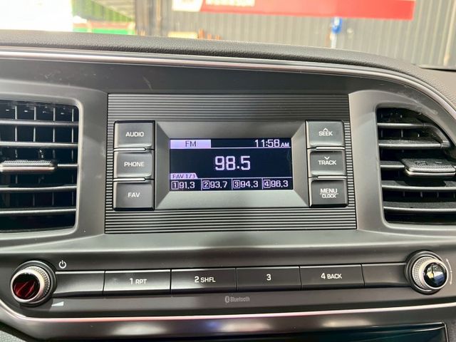 2022 Hyundai Elantra 經典型  第12張相片