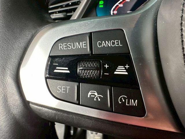 2022 118i M版 ACC/盲點偵測/免KEY/倒車顯影/恆溫空調/感應頭燈/電動尾門/空力套件/氛圍燈  第9張相片