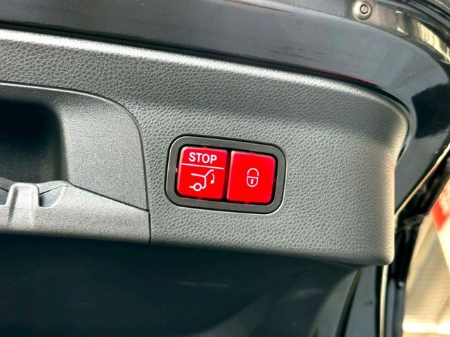 2020 M-Benz GLC Coupe GLC300 4MATIC  第4張相片