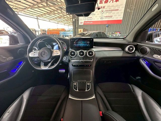 2020 M-Benz GLC Coupe GLC300 4MATIC  第5張相片