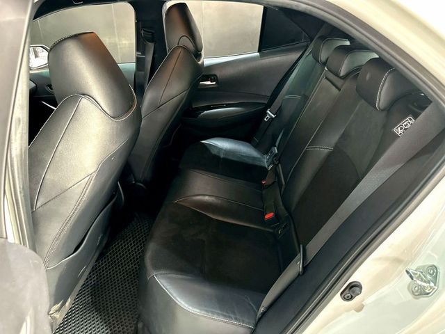 旗艦影音版 原鈑件/換檔撥片/倒車顯影/免鑰/盲點偵測/ACC/抬頭顯示/電動座椅/恆溫空調/雙前電熱椅/CarPlay  第6張相片