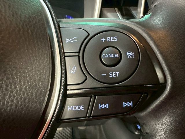 旗艦影音版 原鈑件/換檔撥片/倒車顯影/免鑰/盲點偵測/ACC/抬頭顯示/電動座椅/恆溫空調/雙前電熱椅/CarPlay  第9張相片