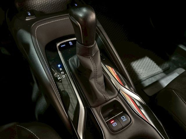 旗艦影音版 原鈑件/換檔撥片/倒車顯影/免鑰/盲點偵測/ACC/抬頭顯示/電動座椅/恆溫空調/雙前電熱椅/CarPlay  第12張相片