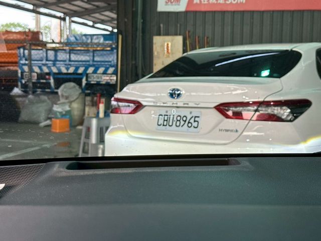 旗艦影音版 原鈑件/換檔撥片/倒車顯影/免鑰/盲點偵測/ACC/抬頭顯示/電動座椅/恆溫空調/雙前電熱椅/CarPlay  第16張相片