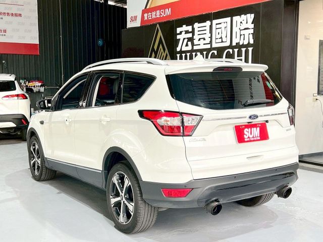 原鈑件/定速/換檔撥片/導航/360環景/免KEY/盲點偵測/恆溫空調/感應頭燈/電動尾門/全景天窗  第2張相片