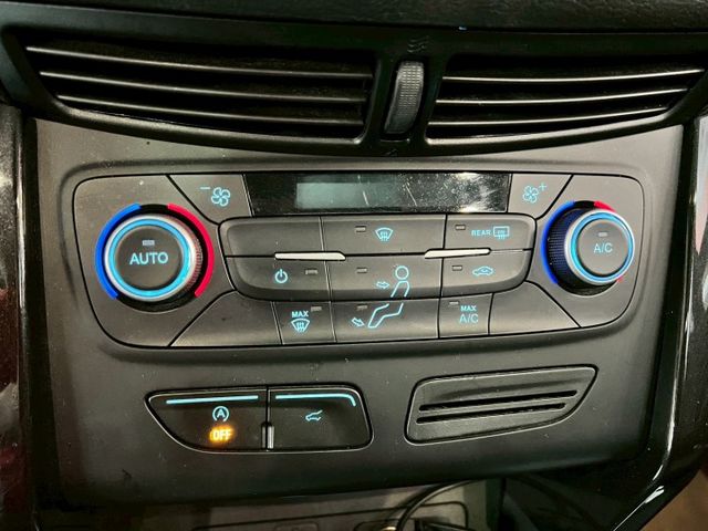 原鈑件/定速/換檔撥片/導航/360環景/免KEY/盲點偵測/恆溫空調/感應頭燈/電動尾門/全景天窗  第14張相片