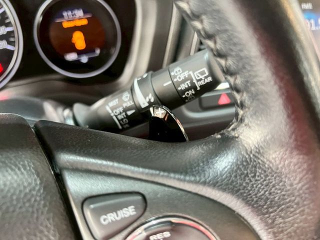 2019 HRV S版 里程實跑/原鈑件/定速/換檔撥片/電子手煞/倒車顯影/免KEY/恆溫空調/感應頭燈/LED頭燈  第10張相片