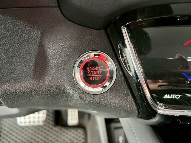 2019 HRV S版 里程實跑/原鈑件/定速/換檔撥片/電子手煞/倒車顯影/免KEY/恆溫空調/感應頭燈/LED頭燈  第11張相片