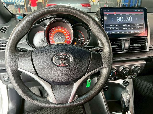 2016 YARIS 經典版 1.5  第7張相片