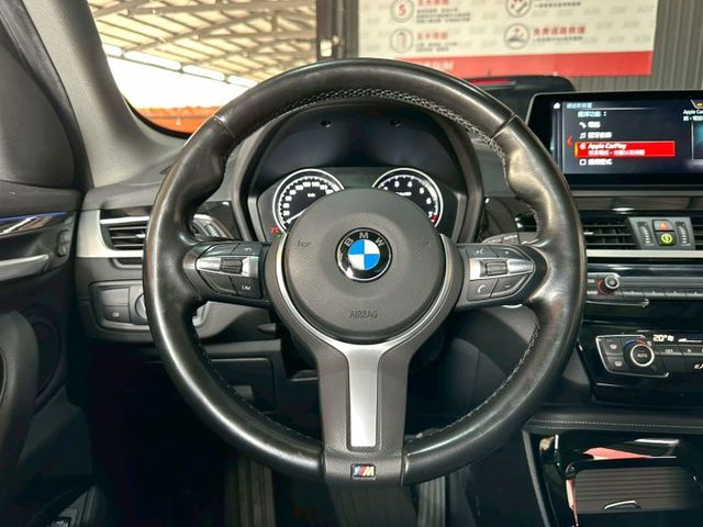 2021 X1 sDrive18i 豪華版 定速/感應式雨刷/免KEY/倒車顯影/抬顯/恆溫空調/電動座椅/感應頭燈  第8張相片