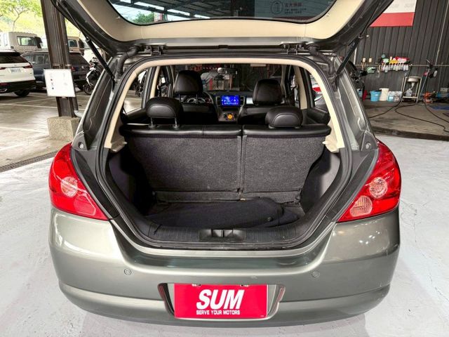 保證無事故 里程僅跑9萬 安卓機幫你改好了 有興趣的歡迎來店賞車 給你一個甜甜價  第3張相片