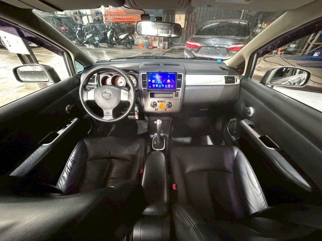 保證無事故 里程僅跑9萬 安卓機幫你改好了 有興趣的歡迎來店賞車 給你一個甜甜價  第4張相片