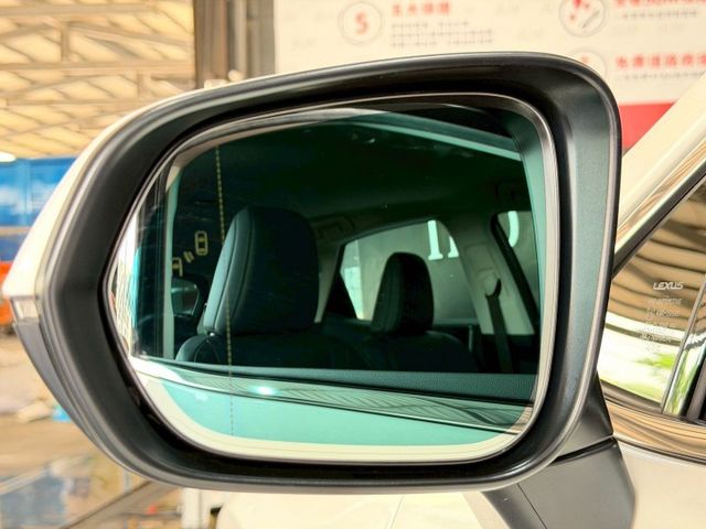 NX200 菁英版 原鈑件/感應式雨刷/ 換檔撥片/倒車顯影/免KEY/盲點偵測/ACC/恆溫空調/光感應頭燈  第4張相片