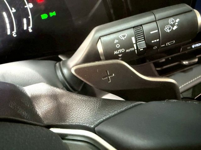 NX200 菁英版 原鈑件/感應式雨刷/ 換檔撥片/倒車顯影/免KEY/盲點偵測/ACC/恆溫空調/光感應頭燈  第9張相片