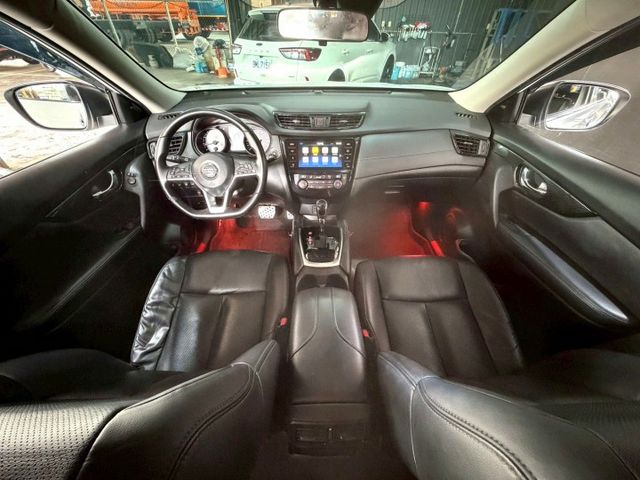 X-Trail 智行版 原鈑件/ACC跟車/盲點偵測/免KEY/360環景/恆溫空調/感應頭燈/電動尾門/CarPlay  第5張相片