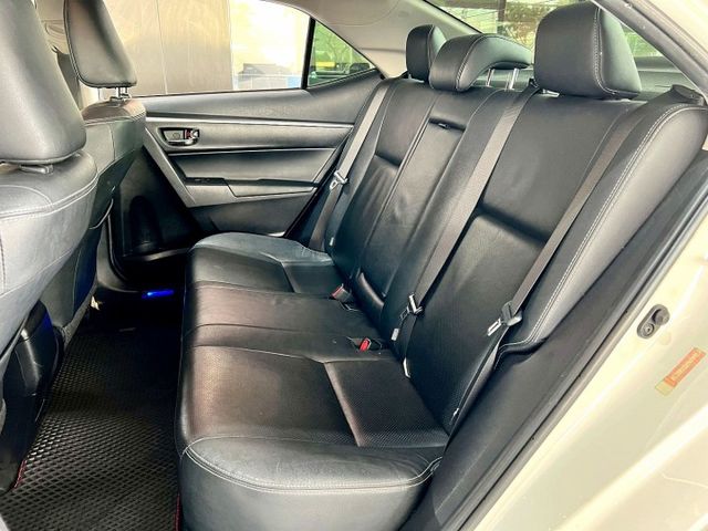 尊爵版 定速/免KEY/LED頭燈/電動座椅/恆溫空調/藍牙/感應頭燈/  第7張相片