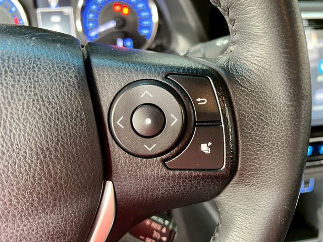 尊爵版 定速/免KEY/LED頭燈/電動座椅/恆溫空調/藍牙/感應頭燈/  第10張相片