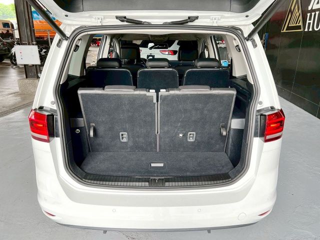 280 TSI Life 感應式雨刷/倒車顯影/免KEY/盲點偵測/ACC/恆溫空調/電動座椅/光感應頭燈/電動尾門  第3張相片