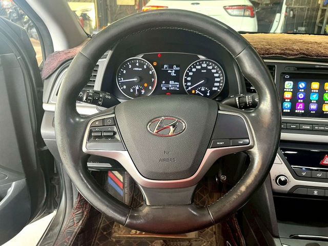 尊貴型 安卓機/倒車顯影/後座出風口/光感應頭燈/胎壓監控/藍牙  第7張相片